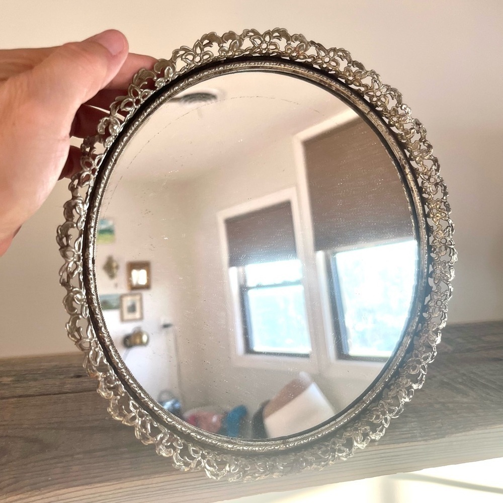 Vanity Mirror tray Gold filigree circle